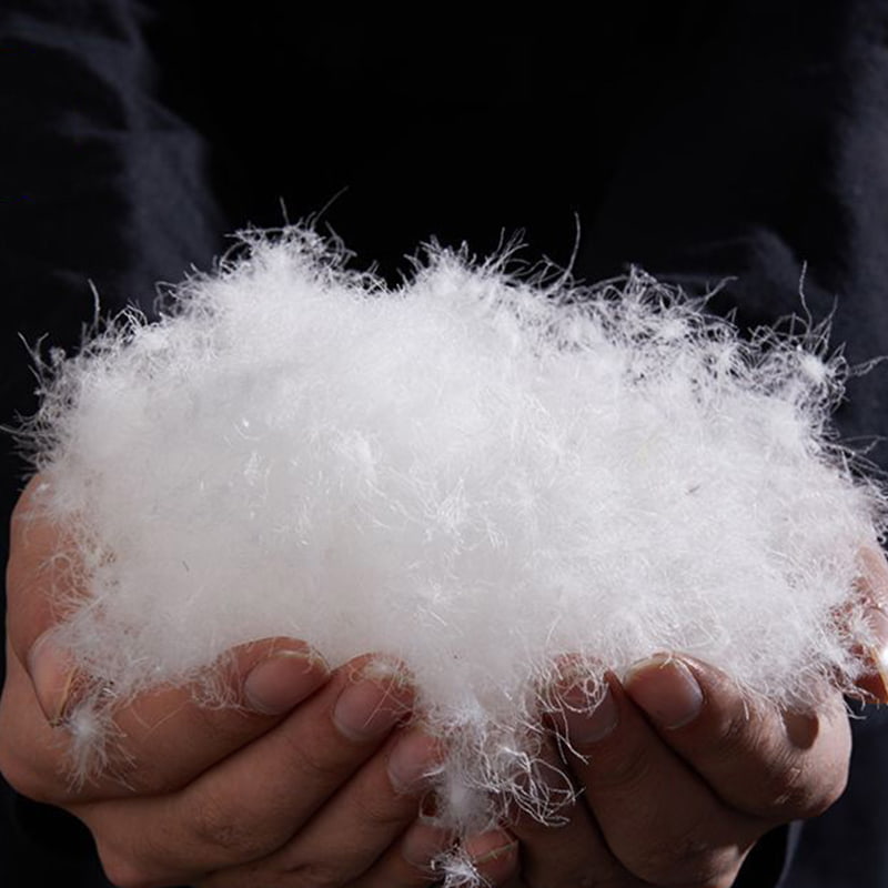 80 % weiße Gänsedaunen 80 % weiße Gänsedaunen