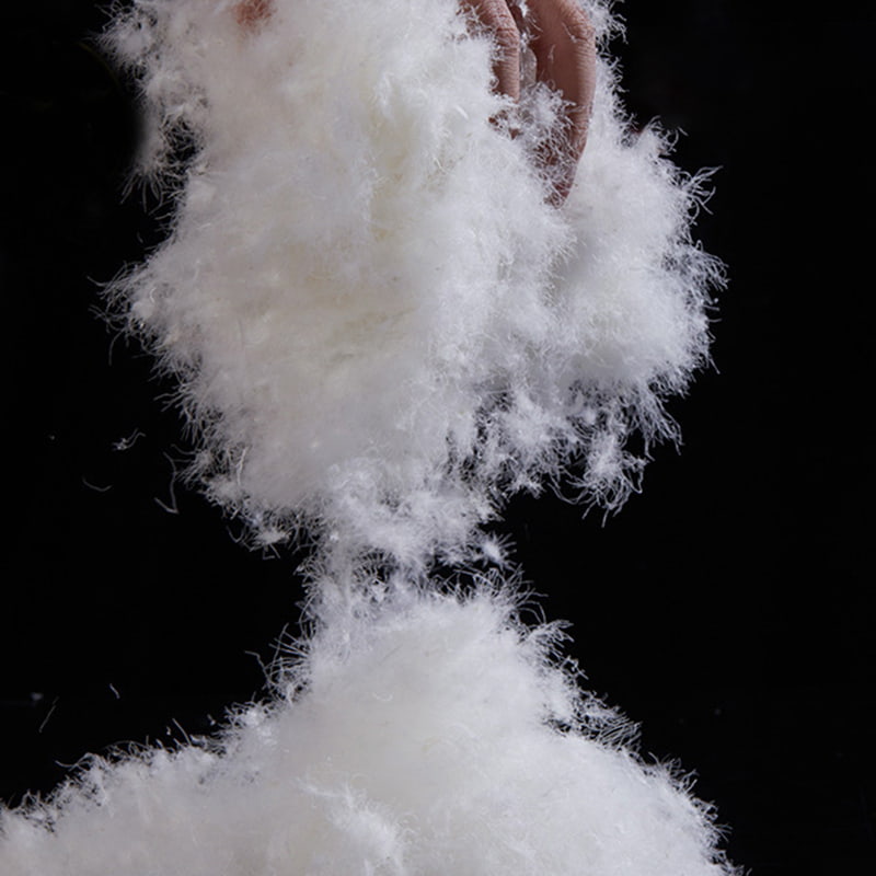 80 % weiße Gänsedaunen 80 % weiße Gänsedaunen